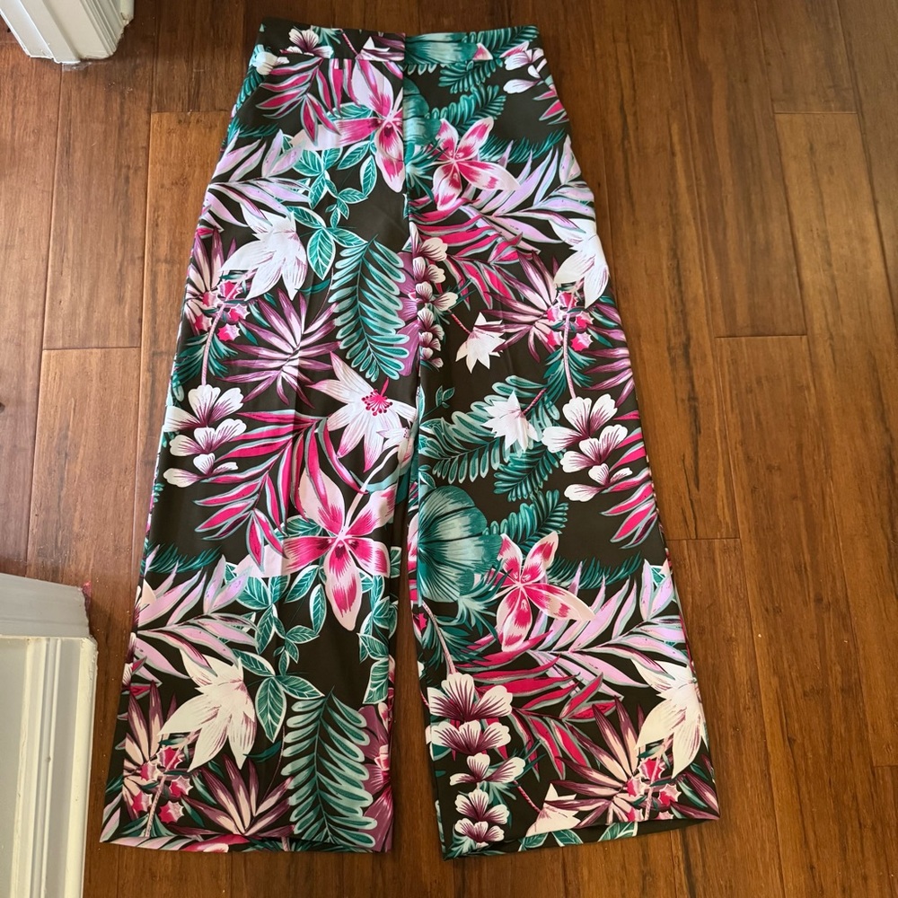 NWT New York & Company Pink and Green Wide Leg Jumpsuit Size 12